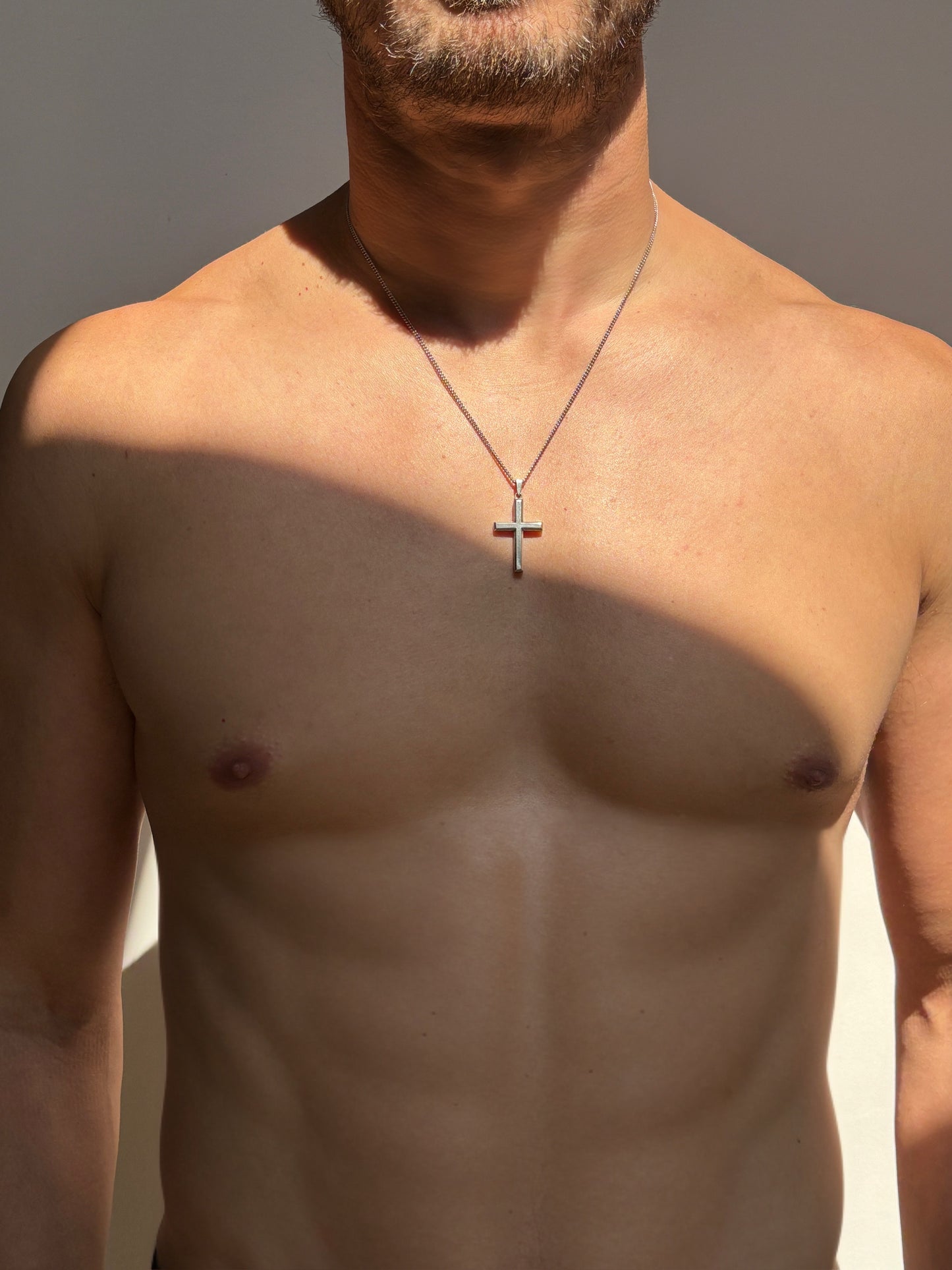 Cross Pendant Necklace | Silver