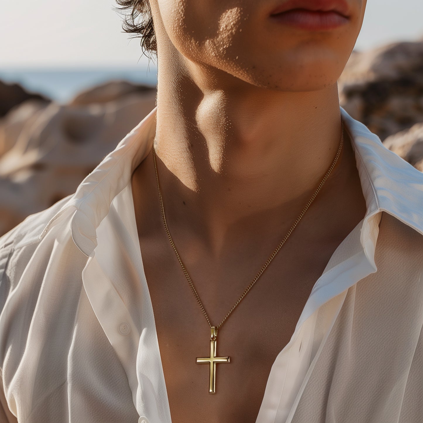 Cross Pendant Necklace | Gold